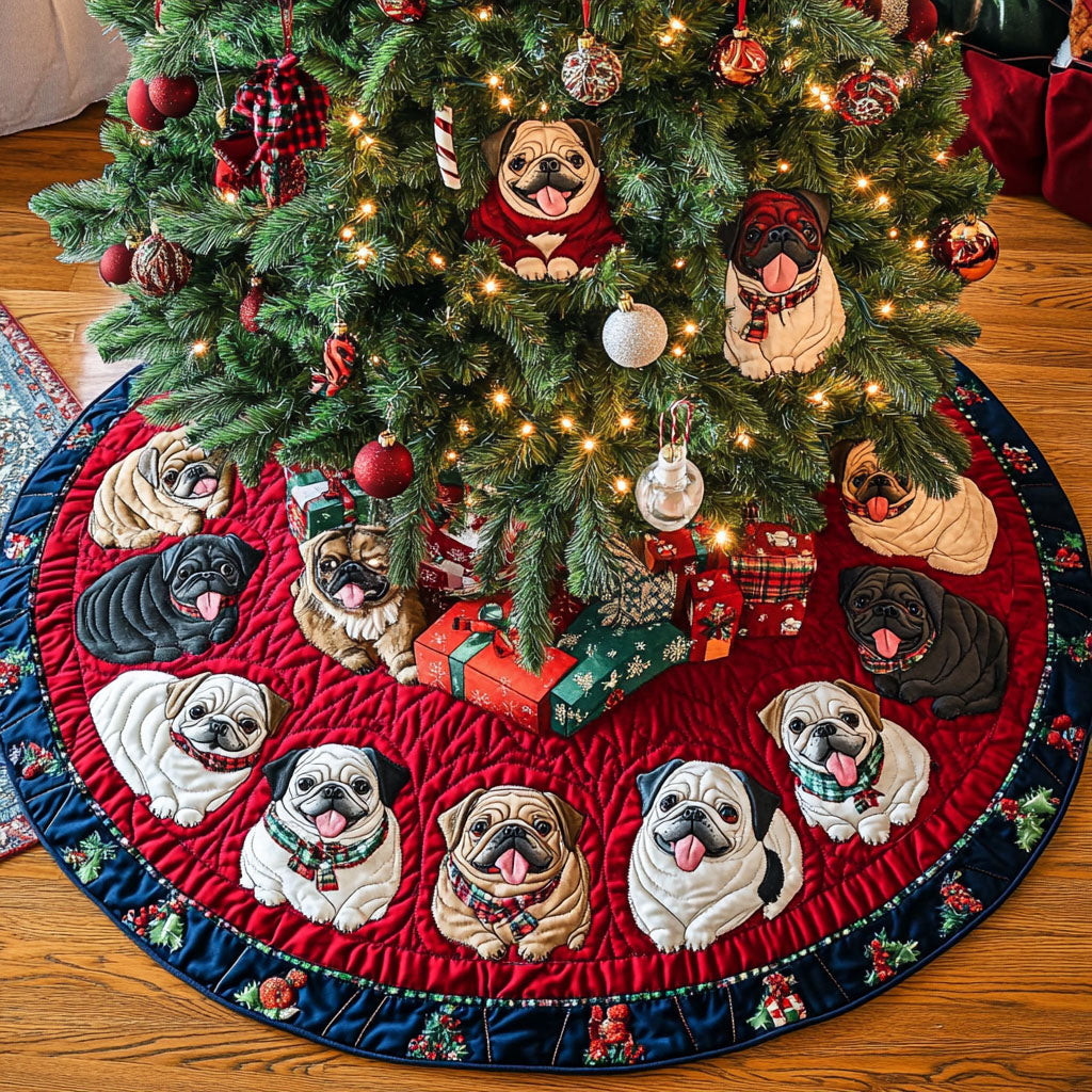 Pug Christmas Quilted Tree Skirt NCU0VT295