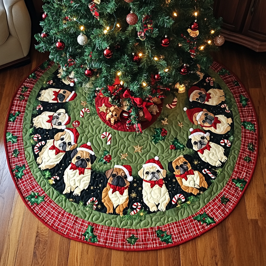 Pug Holiday Spirit Christmas Quilted Tree Skirt NCU0DK1742