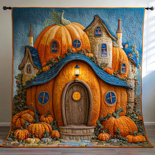 Pumpkin Manor Quilted Blanket NCU0NT9547