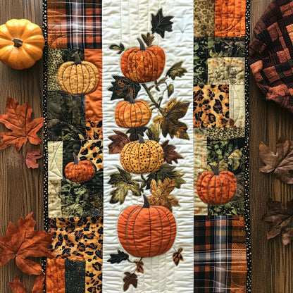Pumpkins Patchwork Quilted Table Runner NCU0PT8283
