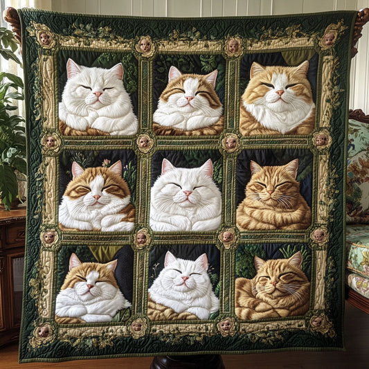 Purring Grounds Quilted Blanket NCU0PT7362