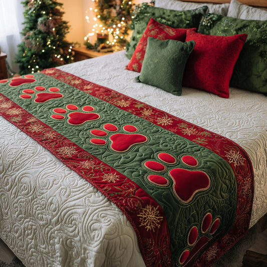 Red Pawpath Quilted Bed Runner NCU0TV1177
