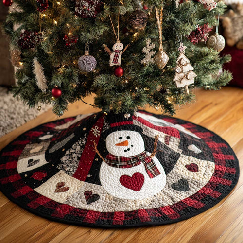 Red Scarf Snowman Quilted Tree Skirt NCU0XD2102