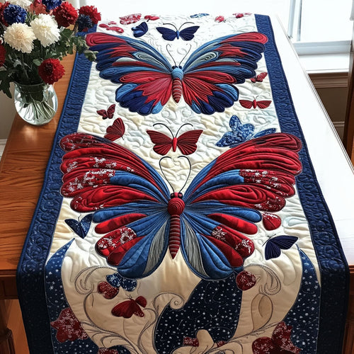 Red and White and Bloom Quilted Table Runner NCU0PT3475