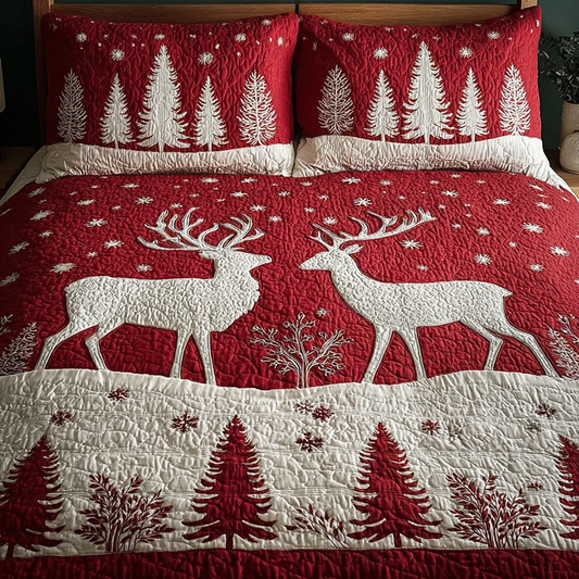 Reindeer Light 3-Piece Quilted Bedding Set NCU0DK11390