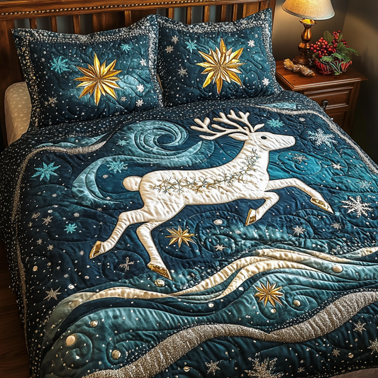 Reindeer Magic 3-Piece Quilted Bedding Set NCU0TL1966