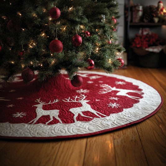 Reindeer Magic Christmas Quilted Tree Skirt NCU0DK11272