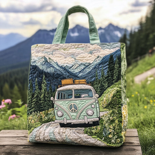 Retro Wheelscape Quilted Tote Bag NCU0PT8233
