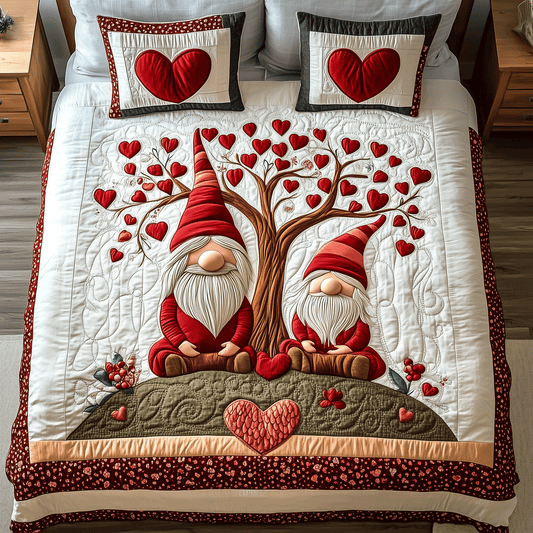 Romantic Gnome 3-Piece Quilted Bedding Set NCU0TH2486
