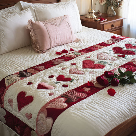 Romantic Hearts Quilted Bed Runner NCU0PT10817