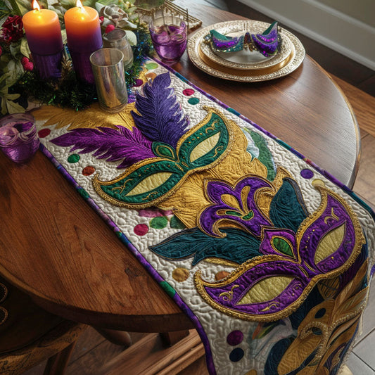 Royal Feather Fantasy Quilted Table Runner NCU0PT11105
