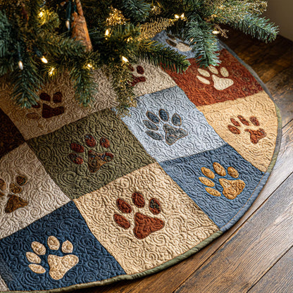 Rustic Paws Christmas Quilted Tree Skirt NCU0NT9966