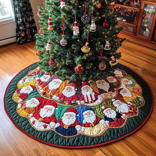 Santa Gathering Christmas Quilted Tree Skirt NCU0NT1205