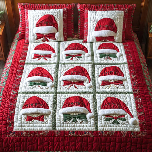 Santa Hat Parade 3-Piece Quilted Bedding Set NCU0XD599