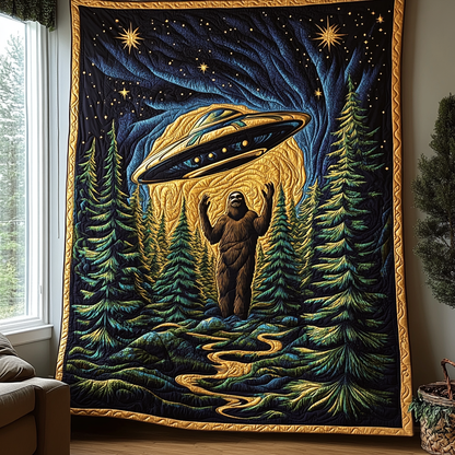 Sasquatch and UFO Quilted Blanket NCU0DV5799