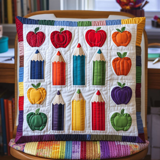 Scribble Scene Quilted Pillow Case NCU0PT7209