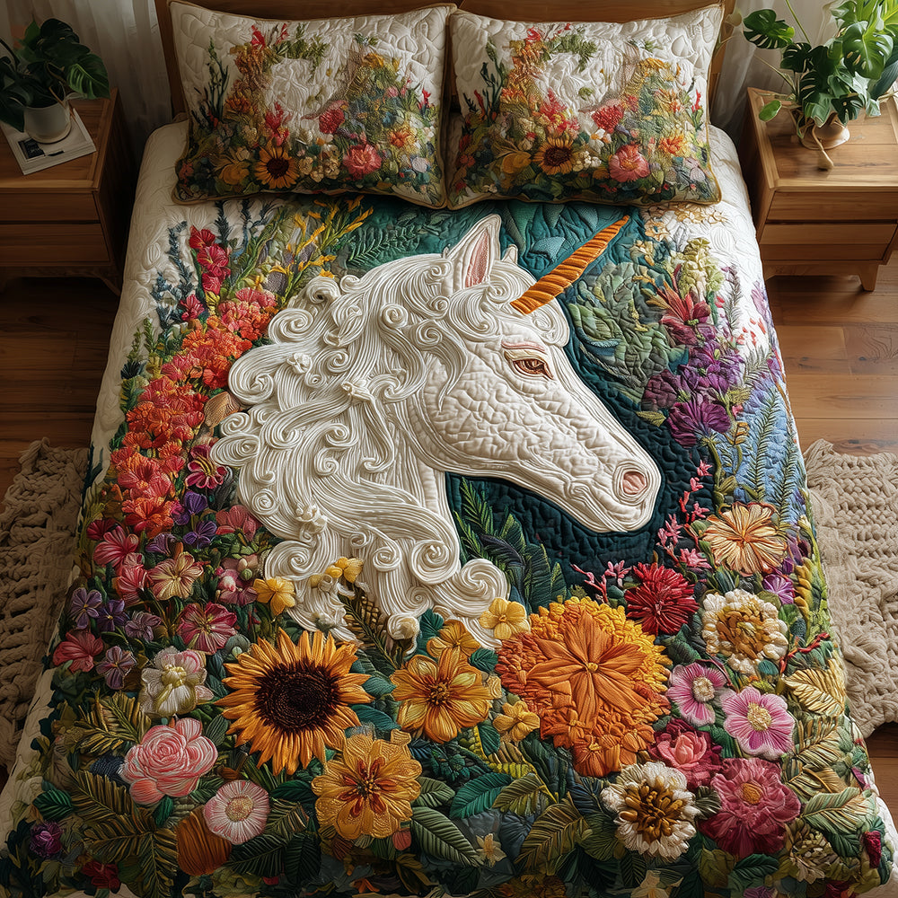 Secret Garden Unicorn 3-Piece Quilted Bedding Set NCU0TH3717