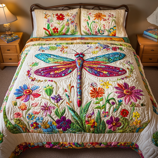 Serene Scene 3-Piece Quilted Bedding Set NCU0VH4417