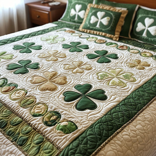 Shamrock Blessings 3-Piece Quilted Bedding Set NCU0PT3241