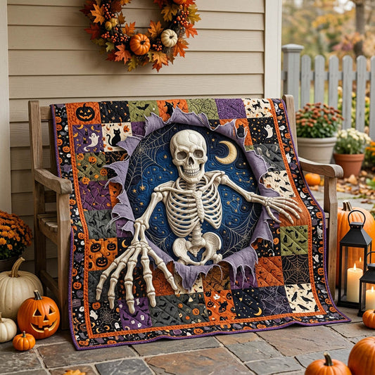 Skeleton Crescent Quilted Blanket NCU0HH2063