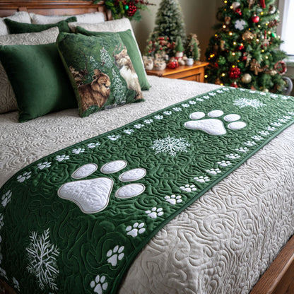 Snow Pawpath Quilted Bed Runner NCU0TV1176