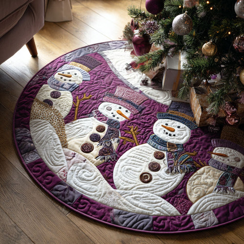 Snowbound Family Quilted Round Mat NCU0PT10437