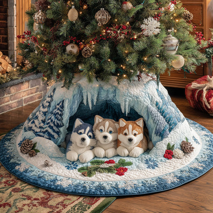 Snowbound Husky Crew Christmas Quilted Tree Skirt NCU0TH3668