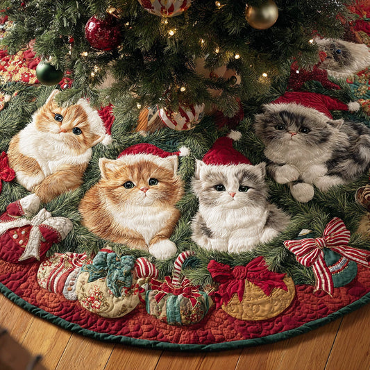 Snowy Cat Christmas Christmas Quilted Tree Skirt NCU0TD1762