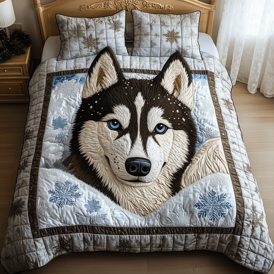Snowy Siberian 3-Piece Quilted Bedding Set NCU0TH2547