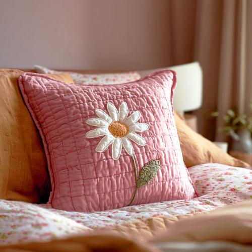 Soft Daisy Quilted Pillow Case NCU0TD2508