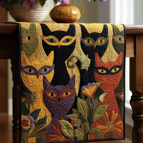 Sparkle Cat Quilted Table Runner NCU0NT11814
