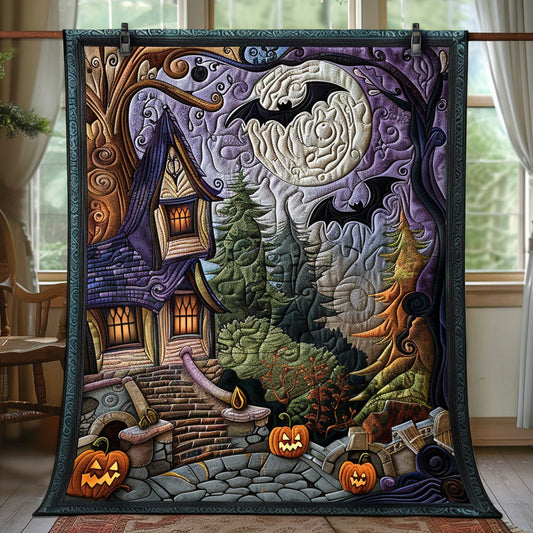 Spooky Cottage Quilted Blanket NCU0DV6384