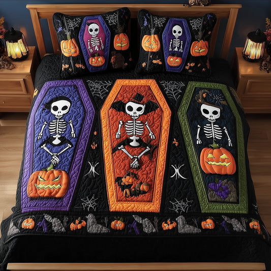 Spooky Slumber Quilted Bedding Set NCU0TH3219