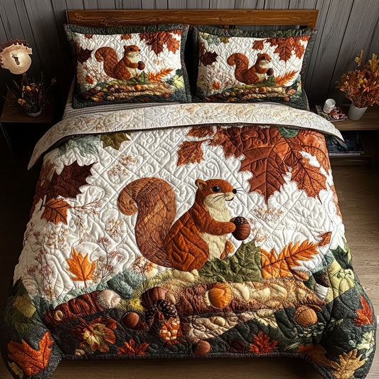 Squirrel on the Hunt 3-Piece Quilted Bedding Set NCU0PT7859