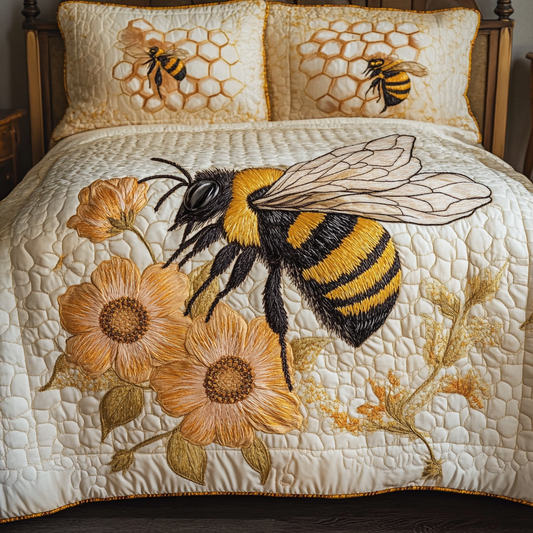 Sweet Swarm 3-Piece Quilted Bedding Set NCU0VH4998