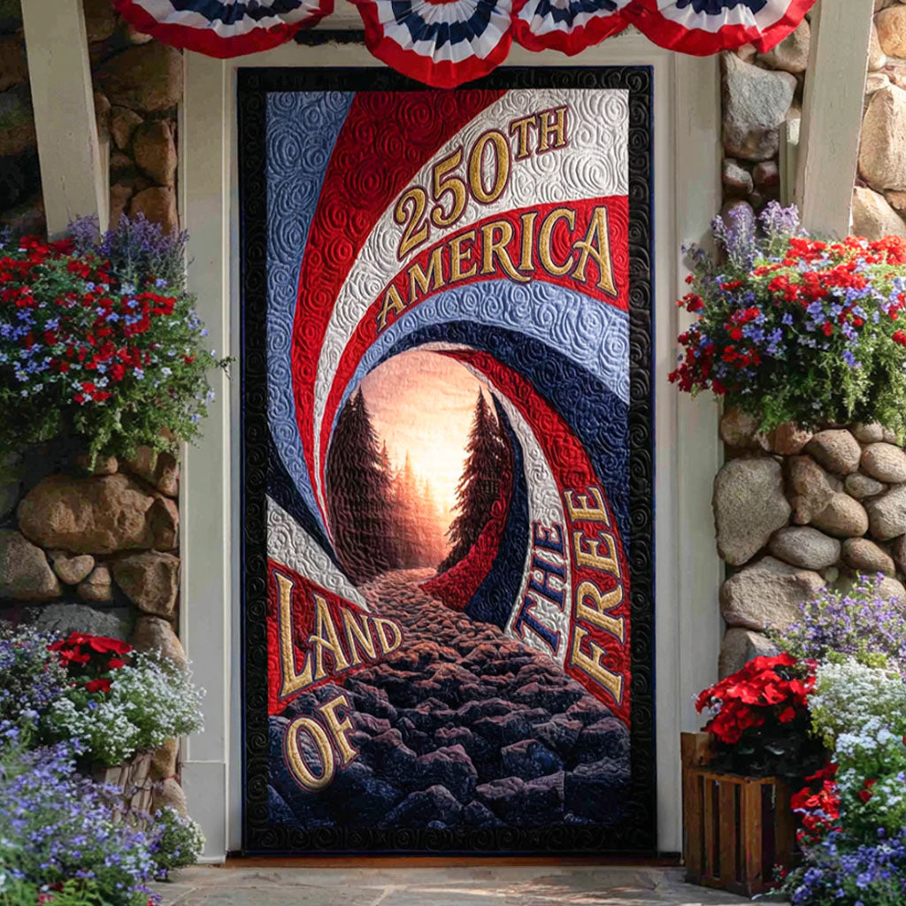 The Brave New Vista Quilted Door Cover NCU0PT11635