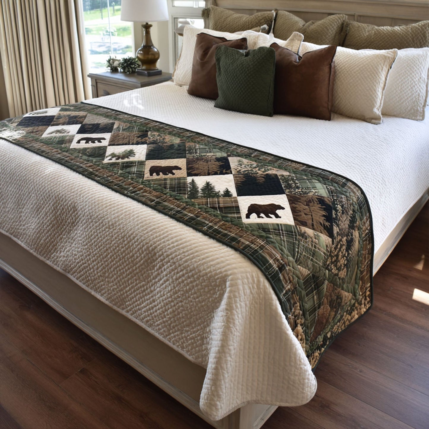 Timber Bear Quilted Bed Runner NCU0PT8471