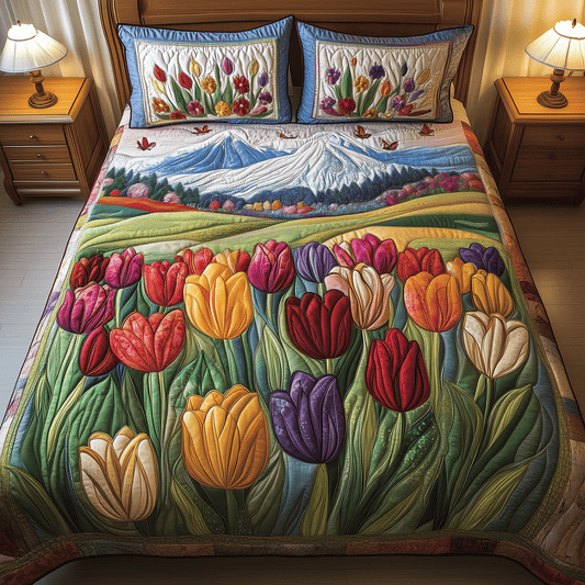 Tulip Haven 3-Piece Quilted Bedding Set NCU0TH2579
