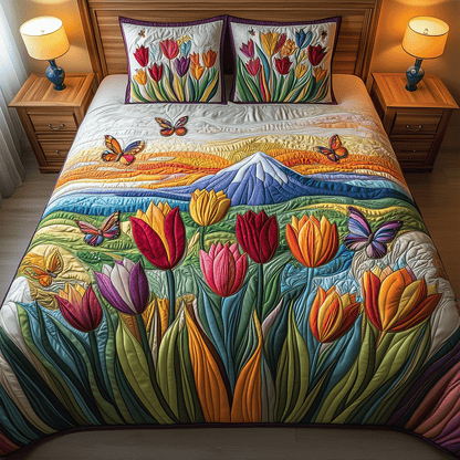 Tulip Valley 3-Piece Quilted Bedding Set NCU0TH2582