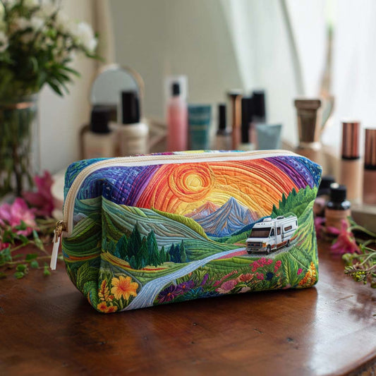 Valley Sunrise Camper Quilted Makeup Bag NCU0PT9439