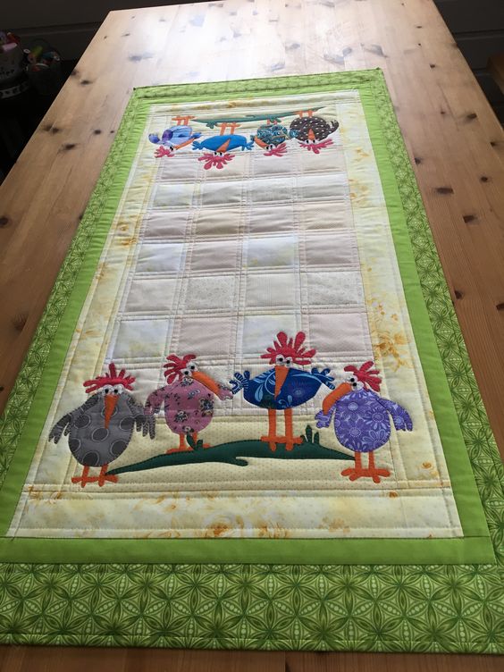 Vibrant Hen Party Quilted Table Runner NCU0DT004