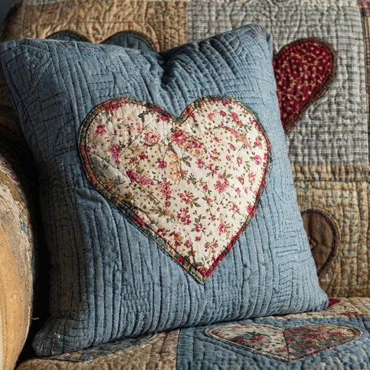 Warm Hearts Quilted Pillow Case NCU0DV9129