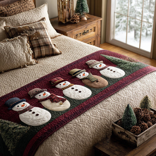 Whimsical Snow Pals Quilted Bed Runner NCU0DV8598