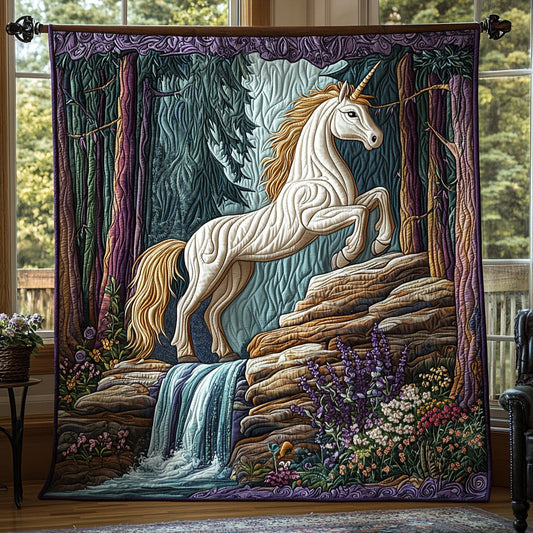 Whispering Unicorn Quilted Blanket NCU0DV6508