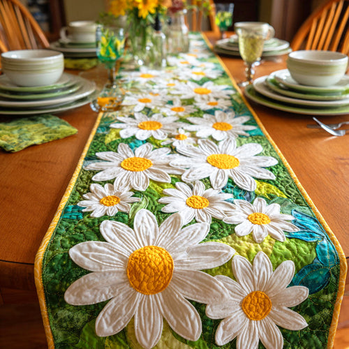 White Daisy Charm Quilted Table Runner NCU0TD698