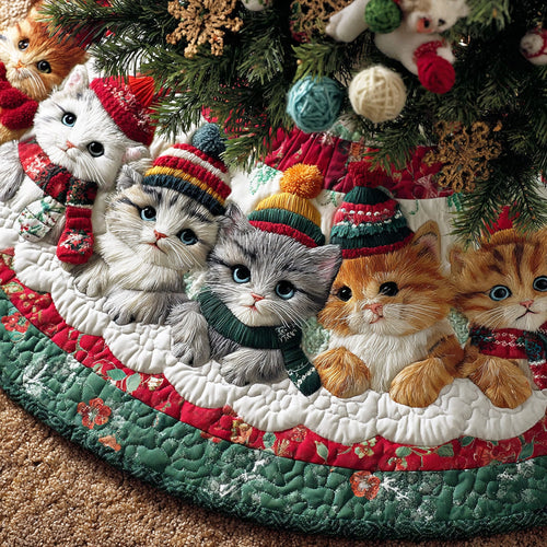 Winter Cat Delight Christmas Quilted Tree Skirt NCU0TD1763