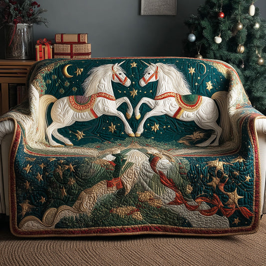 Winter Hoofprints Quilted Sofa Cover NCU0TD1993