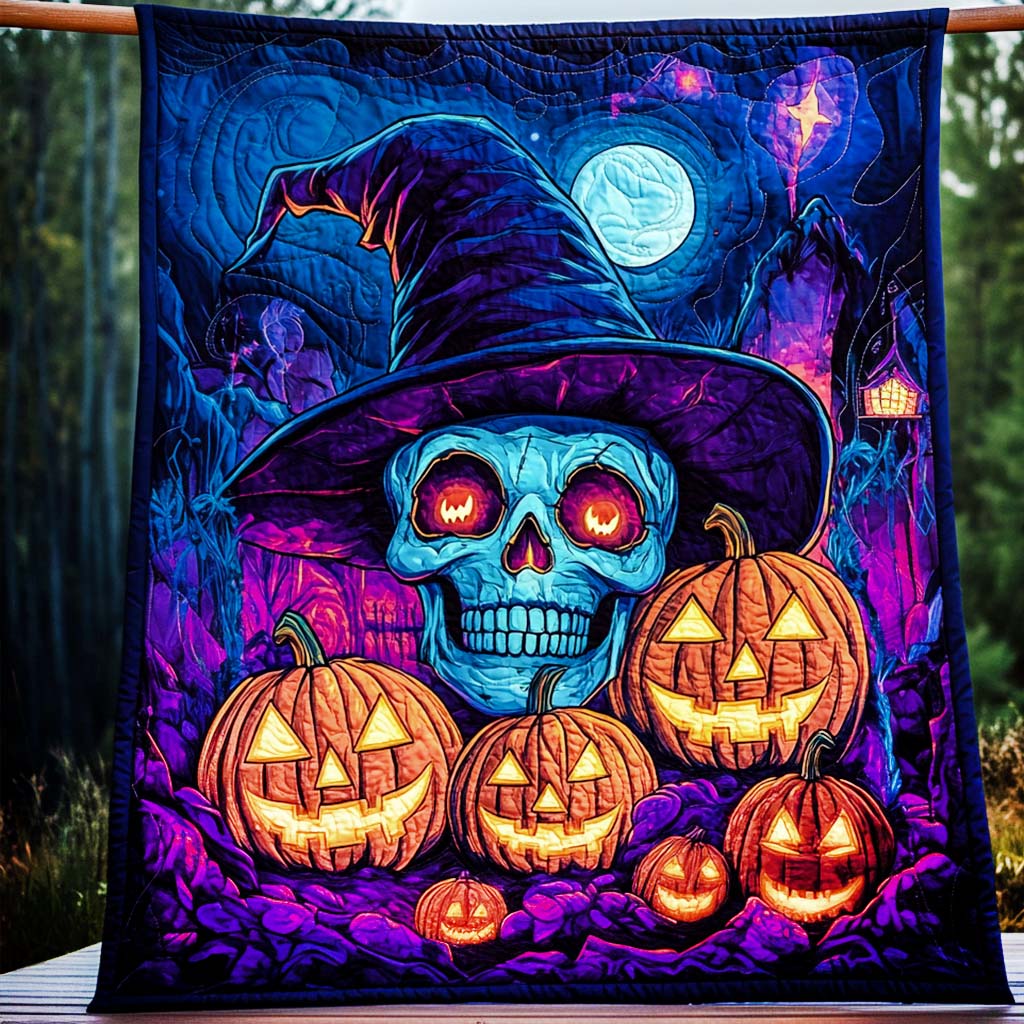 Witching Hour Skull Quilted Blanket NCU0NT903