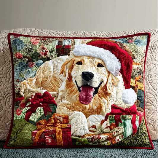 Festive Golden Retriever Quilted Pillow Case NCU0HH171